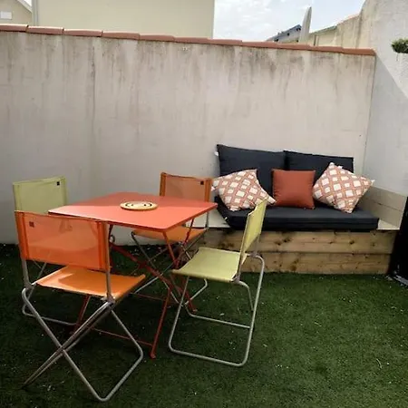 Maisonnette Centre De 度假居 富拉