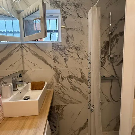 Maisonnette Centre De Holiday home *